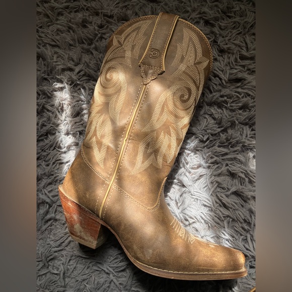 Durango - Picture 5 of 8